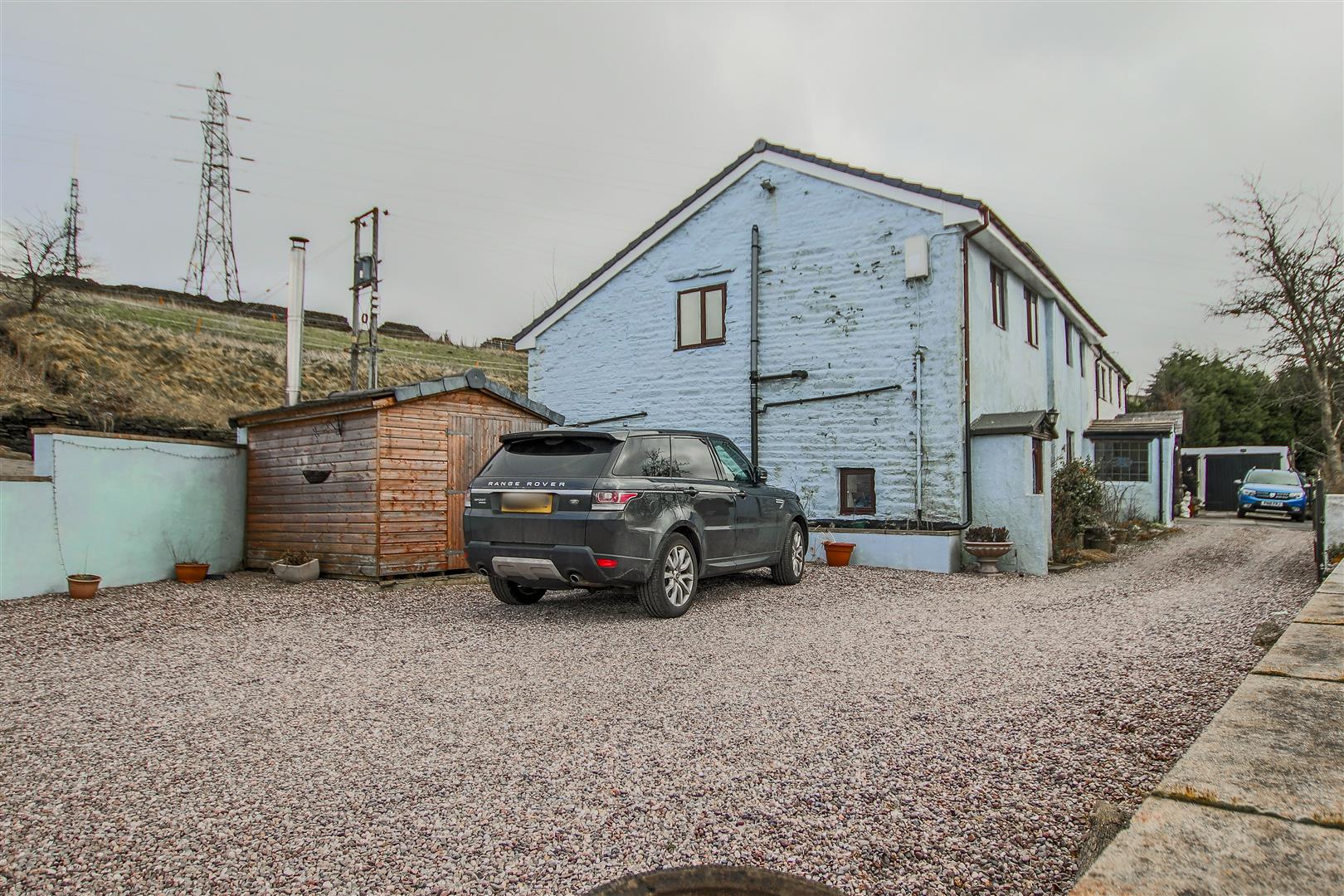 3 Bed Farmhouse For Sale - Main Image